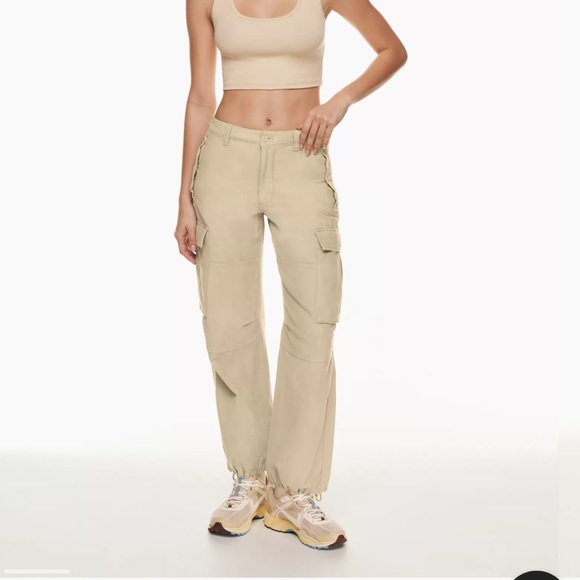 Aritzia Pants & Jumpsuits Aritzia Tna Cargo Pants Never Worn Poshmark